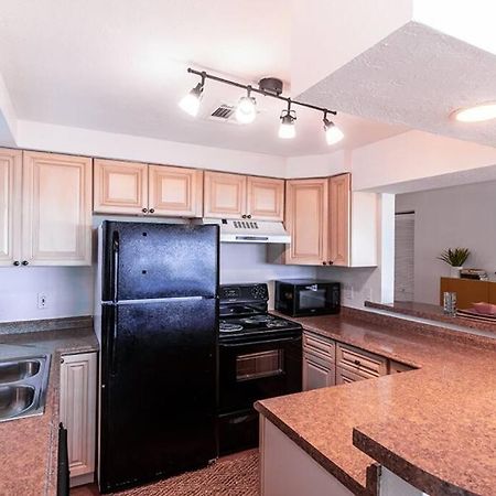 Your Tranquil Escape Is Found Directly On The Beach At The Serenity Beach Condo. Siesta Key Bagian luar foto