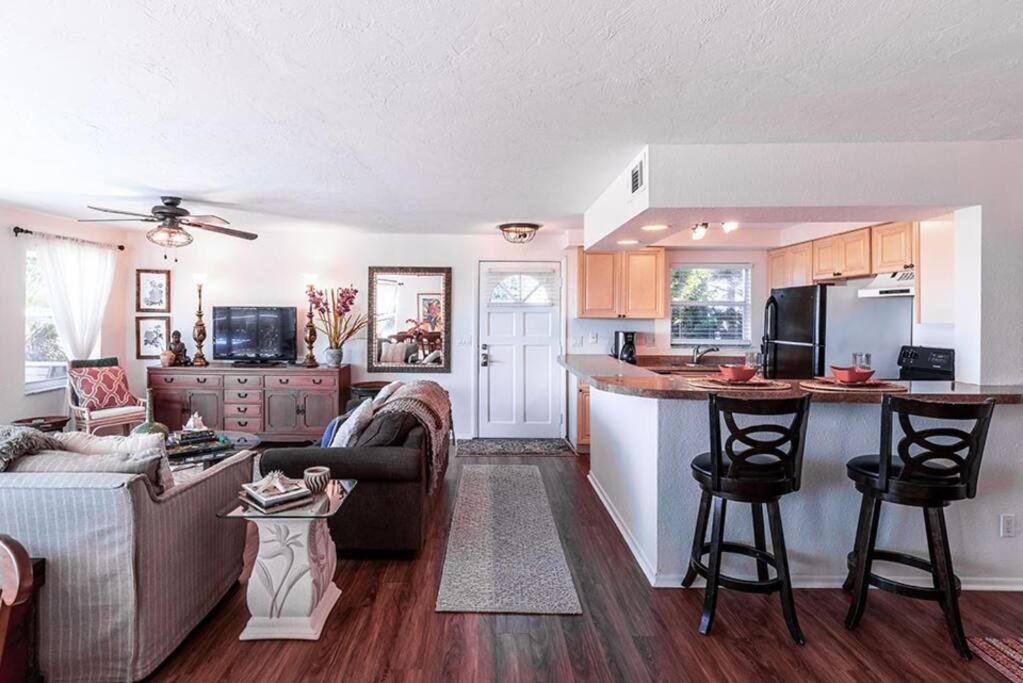 Your Tranquil Escape Is Found Directly On The Beach At The Serenity Beach Condo. Siesta Key Bagian luar foto