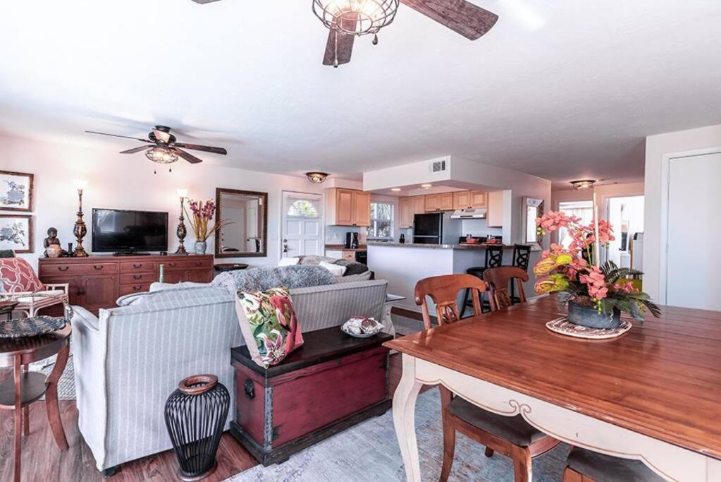 Your Tranquil Escape Is Found Directly On The Beach At The Serenity Beach Condo. Siesta Key Bagian luar foto